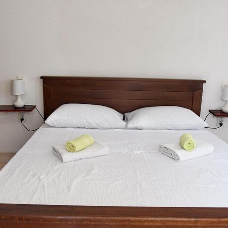 Apartments Sea Star Котор Екстериор снимка